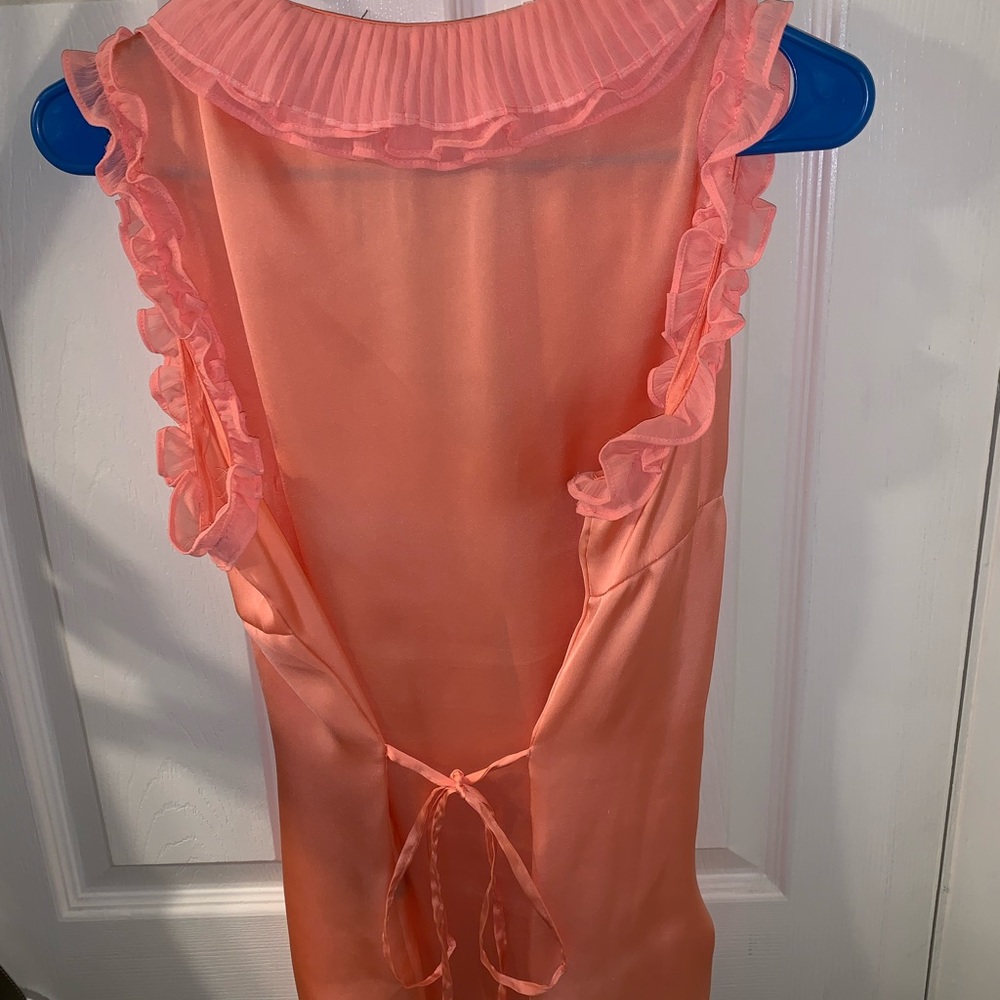 ❤️Beautiful sleeveless Blouse size L